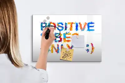 Lavagna magnetica per disegnare con citazione positiva
