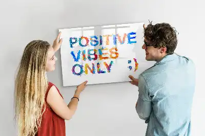 Lavagna magnetica per disegnare con citazione positiva