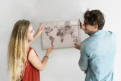 Mappa del mondo ad acquerello con lavagna magnetica per scrivere