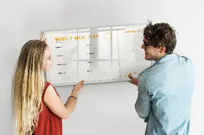 Lavagna magnetica per disegnare per la programmazione dei pasti