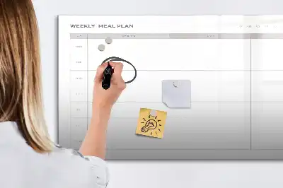 Lavagna magnetica per disegnare modello menu semplice