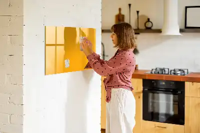 Lavagna magnetica per scrivere di colore giallo oro