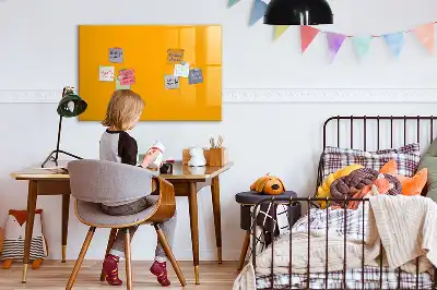 Lavagna magnetica per scrivere di colore giallo oro