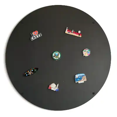 Lavagna magnetica per souvenir rotonda di colore nero