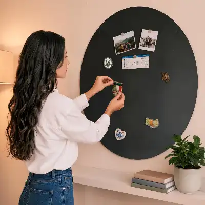 Lavagna magnetica per souvenir rotonda di colore nero