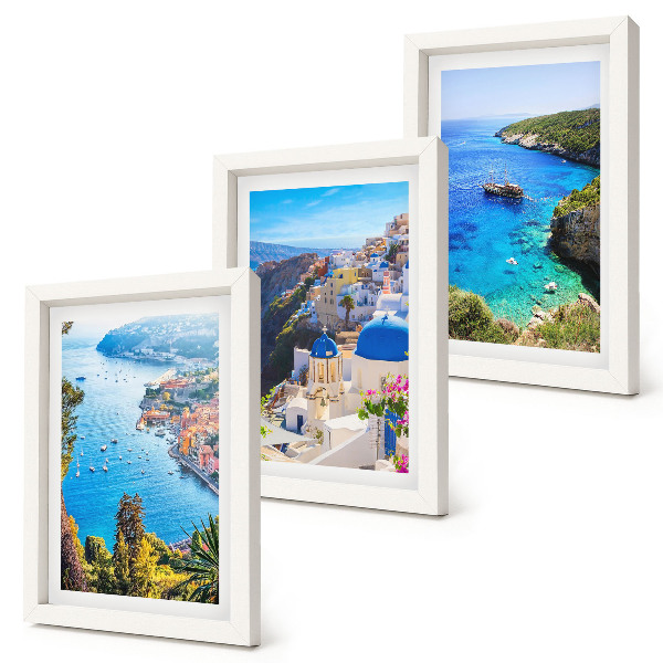 Composizione di 3 quadri Panorami costieri greci e la cittadina di Oia a Santorini.