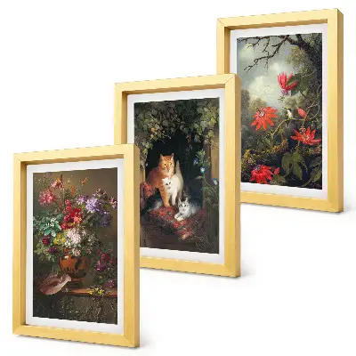Trittico di quadri incorniciati con stampa vintage di fiori, gatti e piante