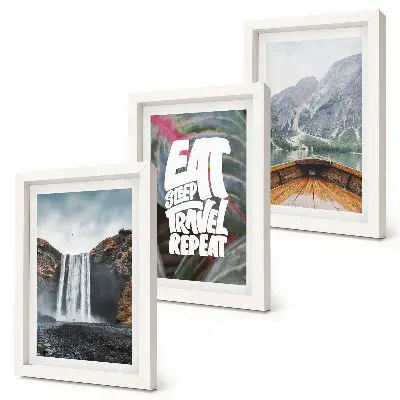 Composizione di 3 quadri con cascata, montagne e vegetazione