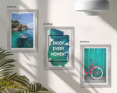 Trittico incorniciato Vista del mare con barca, bicicletta, iscrizione motivazionale