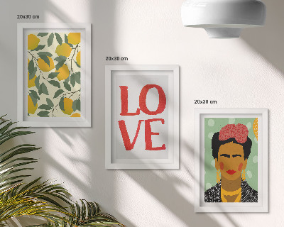 Trittico incorniciato Limoni con la scritta LOVE e ritratto dipinto di Frida Kahlo
