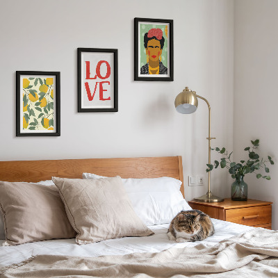 Trittico incorniciato Limoni con la scritta LOVE e ritratto dipinto di Frida Kahlo