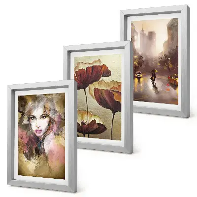 Trittico incorniciato ritratto astratto di una donna con fiori e città sotto la pioggia