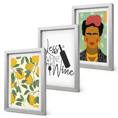 Trittico incorniciato Ritratto di Frida Kahlo su una bottiglia di vino con limoni.