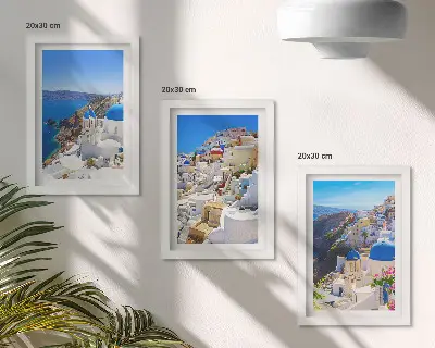 Composizione di 3 quadri vedute di architettura paesaggistica della città di Oia a Santorini in Grecia
