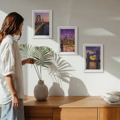 Ponti al tramonto e paesaggi urbani trittico incorniciato