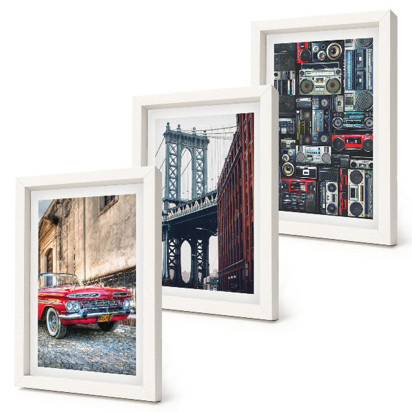 Composizione di 3 quadri Una vecchia auto in strada vicino al ponte di Brooklyn e apparecchiature audio retrò.