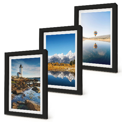 Trittico incorniciato Panorami naturali con faro, montagne, lago e mongolfiera.