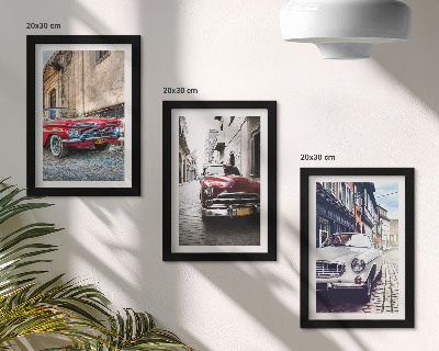 Composizione di 3 quadri Auto d'epoca di diversi colori per le strade cittadine.