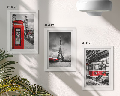 Trittico incorniciato Città iconiche: Londra, Parigi e il trasporto ferroviario.