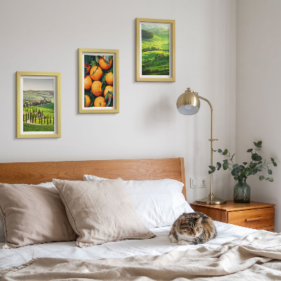 Trittico incorniciato Paesaggio rurale italiano con arance e natura