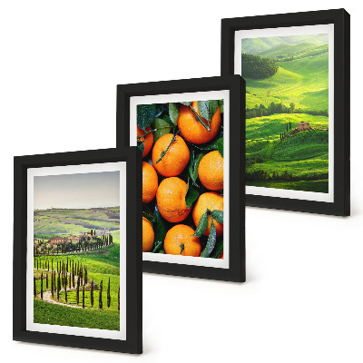Trittico incorniciato Paesaggio rurale italiano con arance e natura