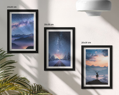 Trittico incorniciato Cielo notturno, montagne, paesaggi nella nebbia e cervi