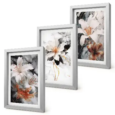Composizione di 3 quadri con fiori su sfondo di marmo nei toni del bianco e nero
