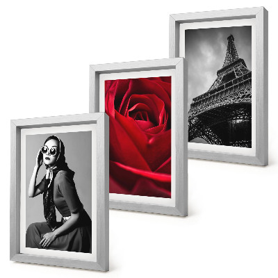 Trittico incorniciato Parigina con occhiali da sole rosa e la Torre Eiffel