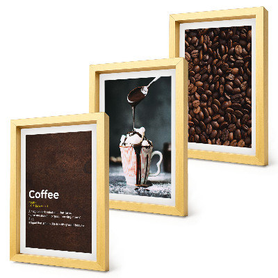 Composizione di 3 quadri definizione di bevanda a base di panna montata con chicchi di caffè