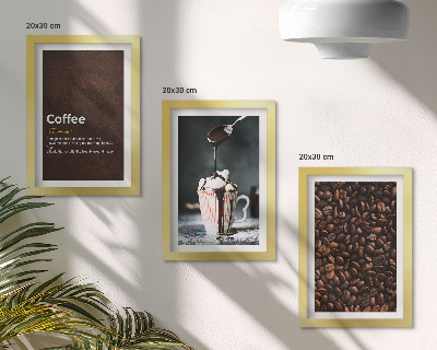 Composizione di 3 quadri definizione di bevanda a base di panna montata con chicchi di caffè