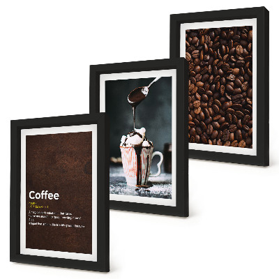 Composizione di 3 quadri definizione di bevanda a base di panna montata con chicchi di caffè