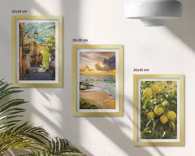 Trittico incorniciato con strade pittoresche, mare, spiaggia e alberi di agrumi