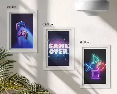 Composizione di 3 quadri con grafica a tema Gamepad e icone di Game Over