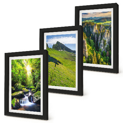 Composizione di 3 quadri Paesaggi montani verdi con cascata e foresta