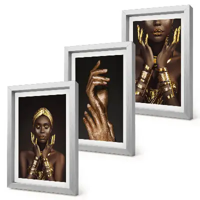 Composizione di 3 quadri con eleganti ritratti di una donna africana