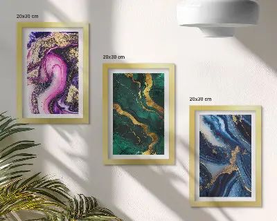 Composizione di 3 quadri con motivi astratti nelle tonalità del rosa, del verde e del blu