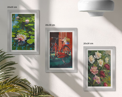 Trittico incorniciato Gigli sull'acqua, bicicletta in giardino, fiori colorati