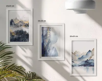 Trittico incorniciato raffigurante paesaggi montani con tonalità blu e grigie