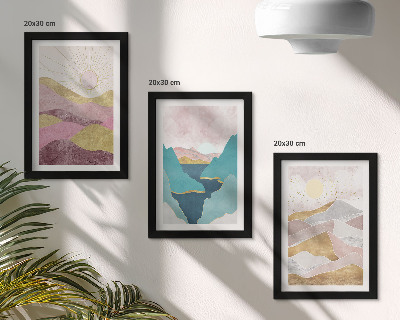 Trittico incorniciato Paesaggi astratti con montagne e sole