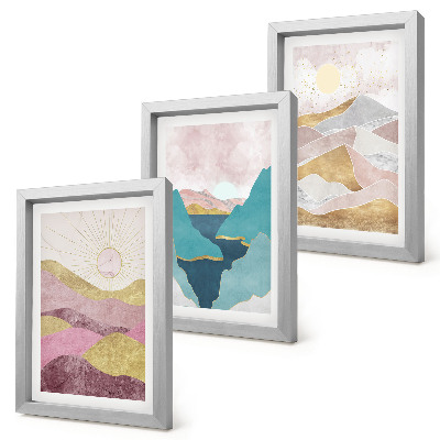 Trittico incorniciato Paesaggi astratti con montagne e sole