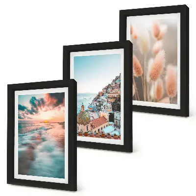 Composizione di 3 quadri con vista mare al tramonto, case colorate e fiori