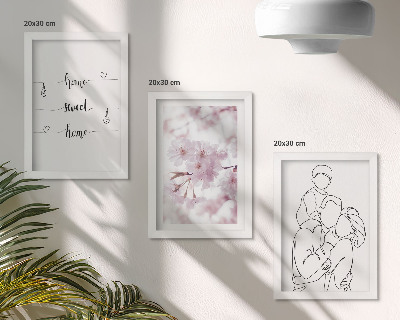 Composizione di 3 quadri Fiori e famiglia in un design minimalista