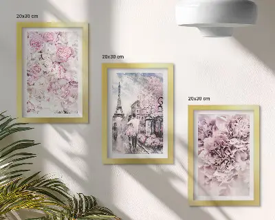 Trittico incorniciato fiori nelle sfumature del rosa con paesaggio romantico