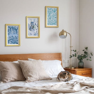 Composizione di 3 quadri Foresta invernale, fiore blu, superficie dell'acqua blu
