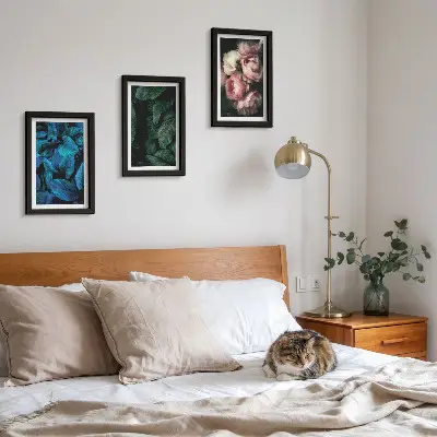 Trittico incorniciato con foglie e fiori di diversi colori