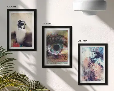 Trittico incorniciato ritratto di un occhio di donna con colori astratti ed espressione di emozioni