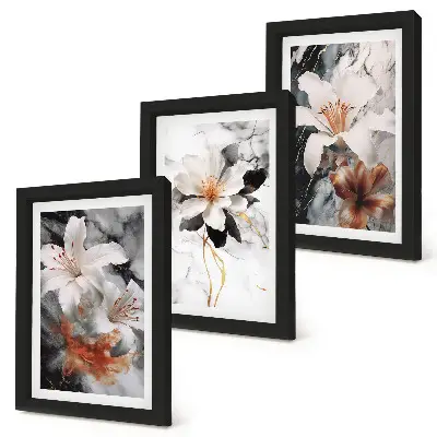 Trittico incorniciato fiori su sfondo di marmo nei toni del bianco e del nero