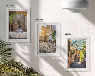 Composizione di 3 quadri Strade affascinanti con edifici e porte in pietra