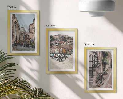Trittico incorniciato Affascinanti vie cittadine con vista sul porto e sugli edifici
