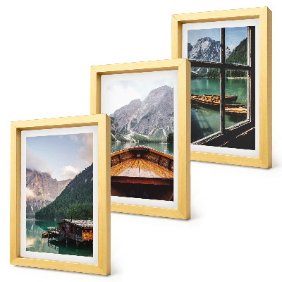 Composizione di 3 quadri Lago di montagna con barca e case di legno